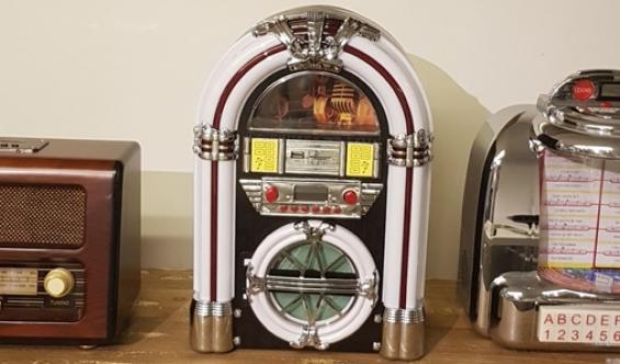 Mini Jukebox - BilliardCuesOnline | Singapore pool, snooker and billiard retail and wholesaler